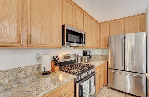 Green Valley House | Modern 5 Bedroom Private Home