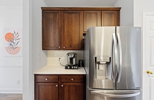 Lawrenceville House | 🌟 MODERN 5-BEDROOM🛏️, PERFECT FOR LARGE FAMILIES! SPACIOUS SUNROOM ☀️