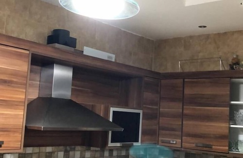 Amman Villa | Modern 500 sqm Villa - Strategically located over Airport highway - Family