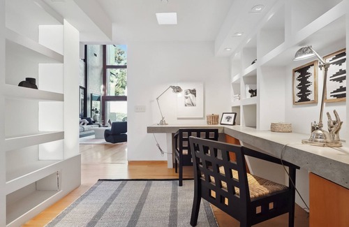 Bel Air House | Modern 6 BR Villa, with View and pool in Los Angeles