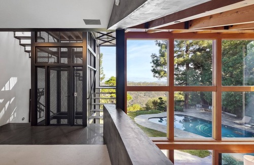Bel Air House | Modern 6 BR Villa, with View and pool in Los Angeles