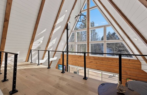 Windham Cabin | Modern A-Frame Cabin 3BR + Loft Luxury Retreat in Windham, NY