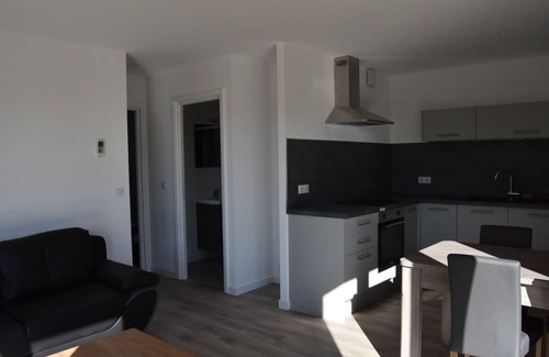 Oraison Villa | Modern air-conditioned villa with its swimming pool and breathtaking view