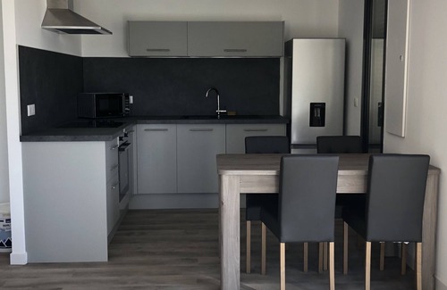 Oraison Villa | Modern air-conditioned villa with its swimming pool and breathtaking view