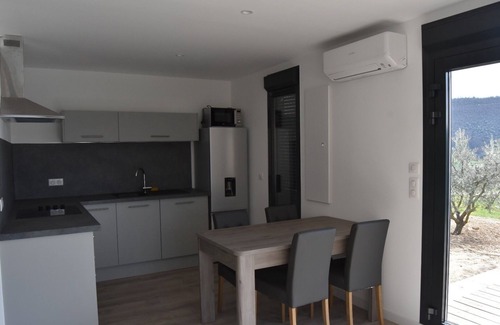 Oraison Villa | Modern air-conditioned villa with its swimming pool and breathtaking view