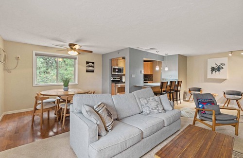 Spokane Apartment | Modern Amenities/Gas Fireplace/Central Location