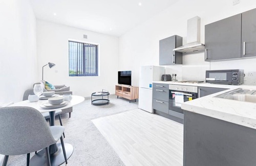 Brierley Hill Apartment | Modern and Bright 1 Bed Apartment, Dudley