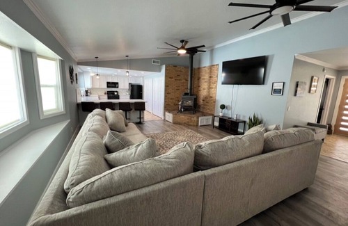 Victorville House | Modern and comfortable five-bedroom home.
