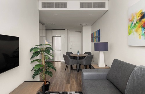 Greater Johannesburg Metropolitan Area Apartment | Modern and Convenient, 1 Bed Apartment
