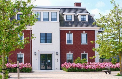 Colijnsplaat House | Modern and luxurious holiday apartment with sauna, 1 bathroom and 2 bedrooms