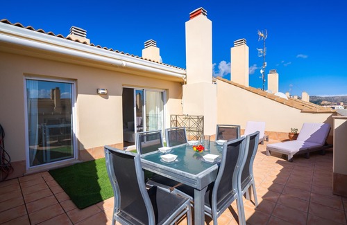 Platja de l'Arenal Apartment | Modern and nice apartment in Javea, on the Costa Blanca, Spain with communal pool for 6 persons
