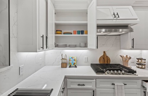 Lake Highlands House | Modern and Spacious - 4 Bedroom, 3.5 Bath, PLUS Office in Dallas