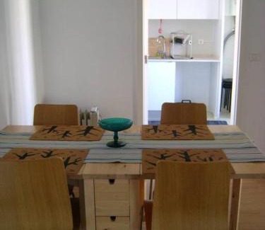 Falca Apartment | Modern and Spacious Apartment in Lisboa