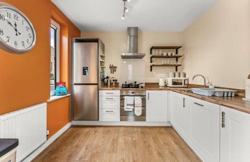 Sheffield House | Modern and Stylish 2 bed house