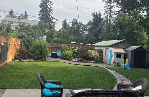 Ellensburg Apartment | Modern and Stylish 1 Bedroom Suite in Historic District of Ellensburg.