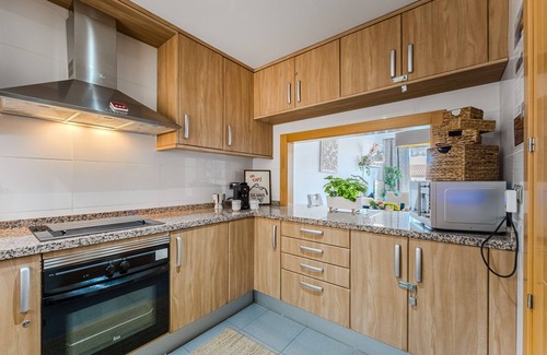 Puerto de Santiago Apartment | Modern apartment large terrasse bbq 2 pools