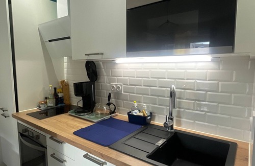La Jetee Apartment | Modern apartment with air conditioning and parking in the heart of Canet Beach