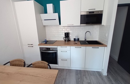 La Jetee Apartment | Modern apartment with air conditioning and parking in the heart of Canet Beach