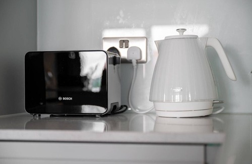 Salford Apartment | Modern Apartment: Central Manchester