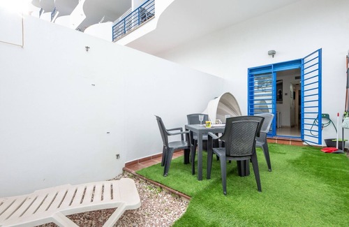 Torrequebrada Apartment | Modern Apartment Next To The Beach Pets friendly