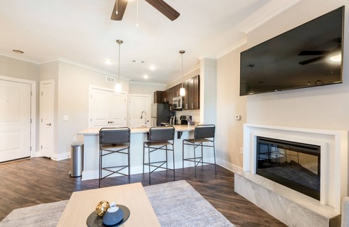 Briargate Apartment | Modern Apartment in Prime Location (ID4063X93)