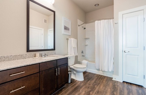 Briargate Apartment | Modern Apartment in Prime Location (ID4322X44)