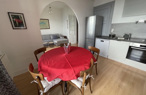 Evian-les-Bains Apartment | Modern apartment near thermal baths with balcony and pets allowed