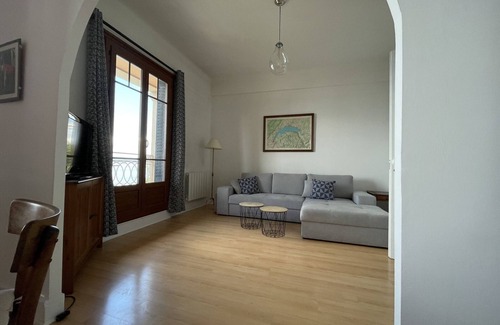 Evian-les-Bains Apartment | Modern apartment near thermal baths with balcony and pets allowed