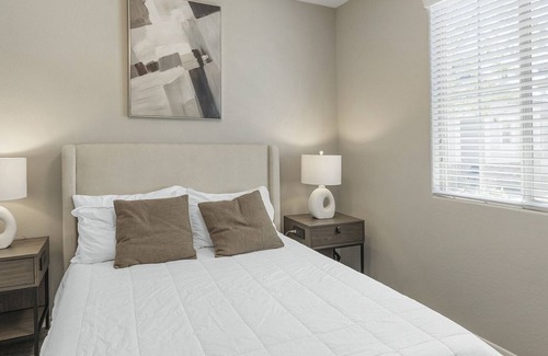 Litchfield Park Apartment | Modern Apartment in Prime Location (ID8464X51)