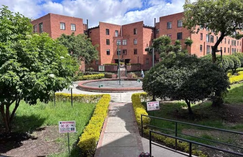 Carlos Lleras Restrepo Apartment | Modern Apartment 15 Minutes from the Airport & American Embassy