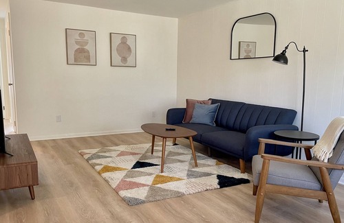 Mansfield Apartment | Modern apartment! Close to IH71!