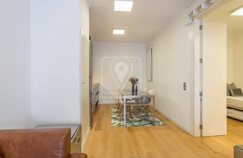 El Putget i Farro Apartment | Modern apartment for 4 in exclusive residential areas of Barcelona