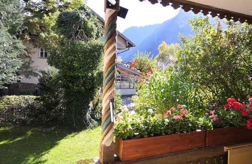 Oberammergau Apartment | Modern apartment in country villa in the heart of Oberammergau