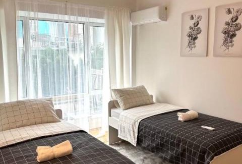 Gravesend House | Modern apartment in a nice neighborhood close to train station