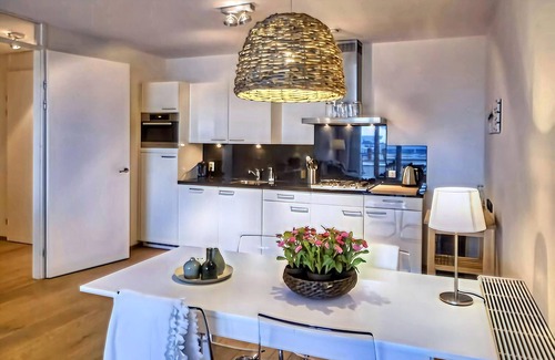 Vissershaven Apartment | Modern Apartment in Den Haag