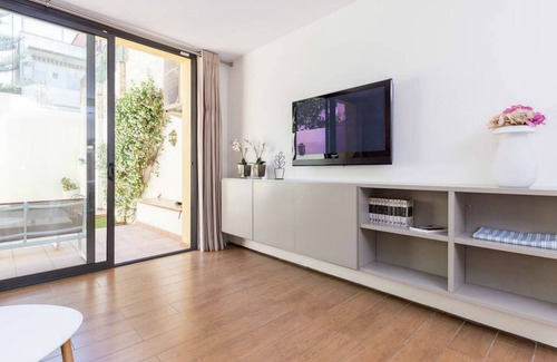 la Vila de Gracia Apartment | Modern Apartment in Gracia with Private Pool