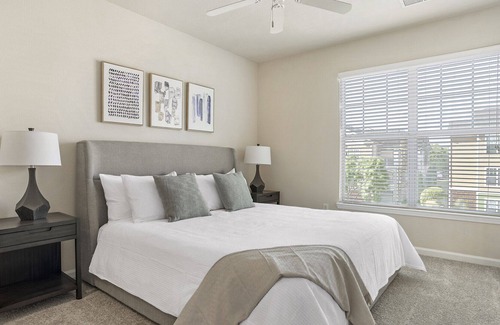 Mint Hill Apartment | Modern Apartment in Prime Location (ID8995X37)