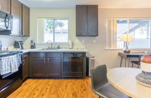 South San Jose Apartment | Modern Apartment in Prime Location (ID6920X50)