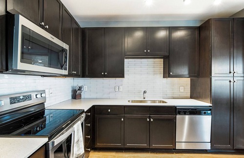 Allandale Apartment | Modern Apartment in Prime Location (ID6241)