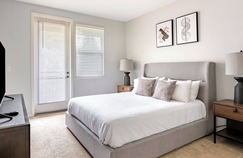 Oxnard Apartment | Modern Apartment in Prime Location (ID2411X73)