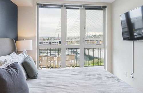 New Tacoma Apartment | Modern Apartment in Prime Location (ID8925X56)