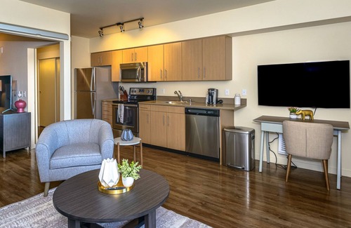 New Tacoma Apartment | Modern Apartment in Prime Location (ID8426X91)