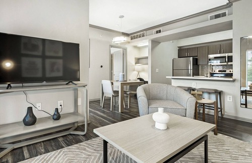 Cedar Park Apartment | Modern Apartment in Prime Location (ID4636X96)