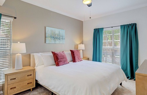 Fort Worth Apartment | Modern Apartment in Prime Location (ID5315)