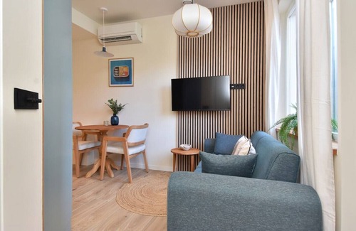 Scheveningen Badplaats Apartment | Modern apartment near the beach