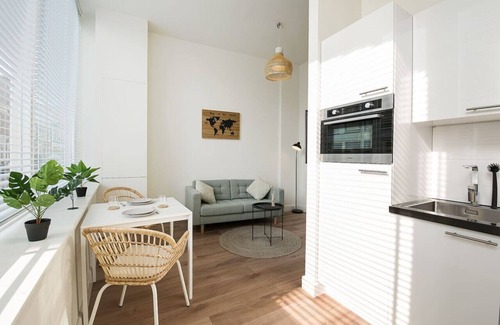 Scheveningen Badplaats Apartment | Modern apartment near Scheveningen beach