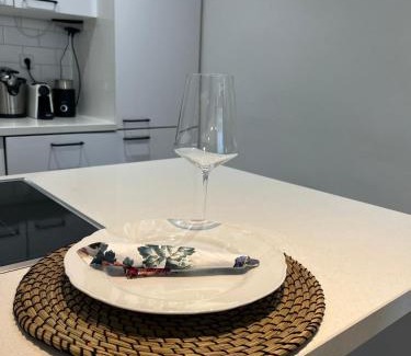 Carnisse Apartment | Modern Apartment near Rotterdam Central