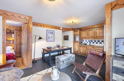 Meribel Village Apartment | Modern apartment near slopes with pool and spa access