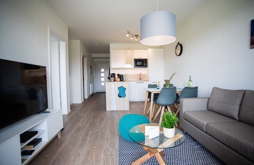 Wremen Apartment | Modern apartment overlooking the dike, in Wremen