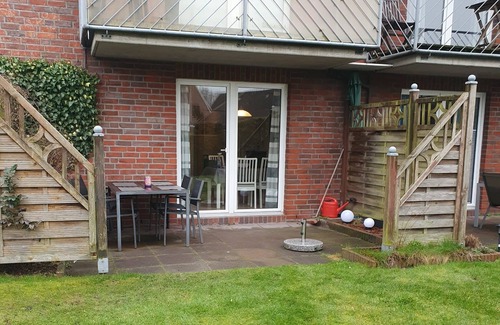 Horumersiel Condo | modern apartment with WiFi in a central location, the ground floor apartment in the Wattenkieker